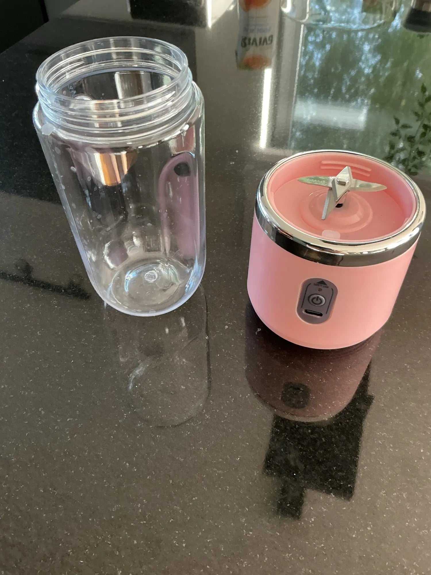 Blackberry Smoothie Recipe Without Yogurt made with the LOUVT Fresh Juice Blender