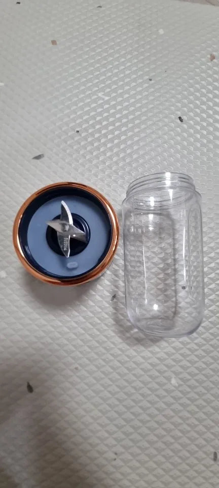 Strawberry Green Apple Smoothie made with the LOUVT Fresh Juice Blender